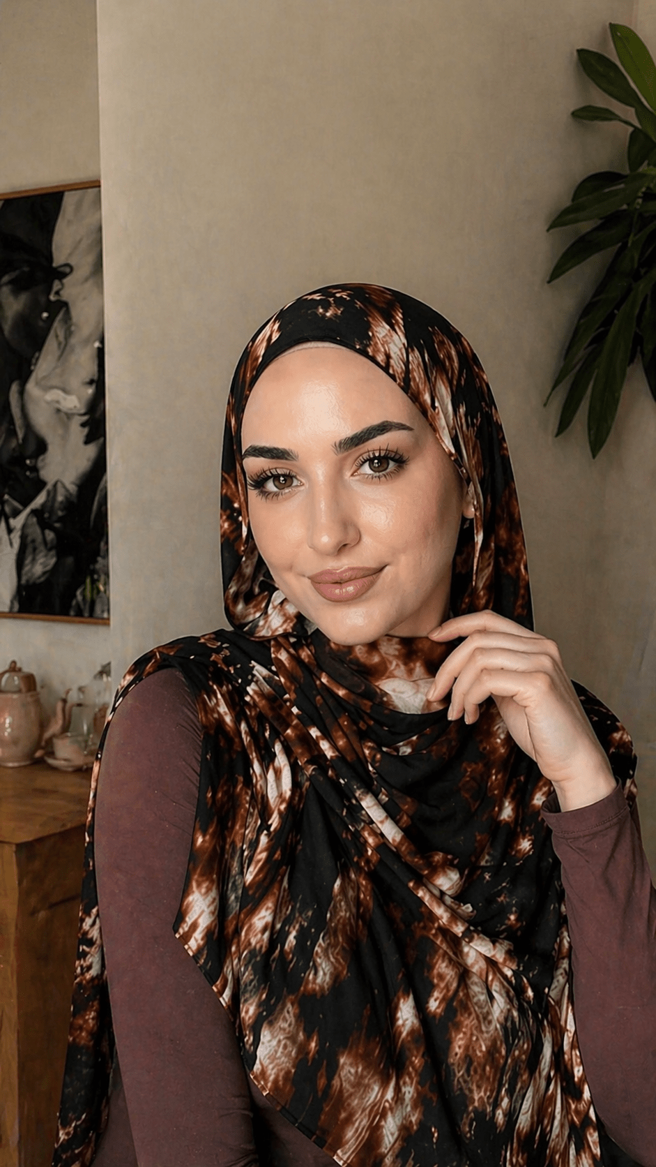 RY04 Watercolor Tie-Dye Hijab Shawl – Black & Brown Ombre Women's Head Scarf (80×180cm) - Raya
