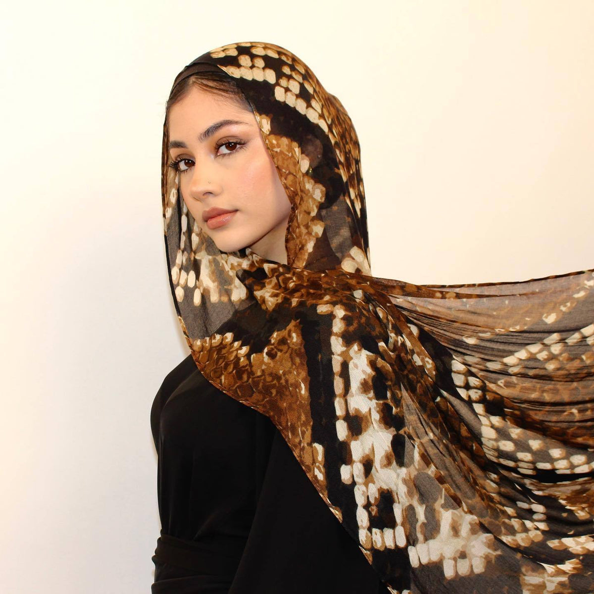 RY116 Black Gold Brown Snakeskin Print Hijab Shawl – Python Women's Head Scarf (80×180cm) - Raya