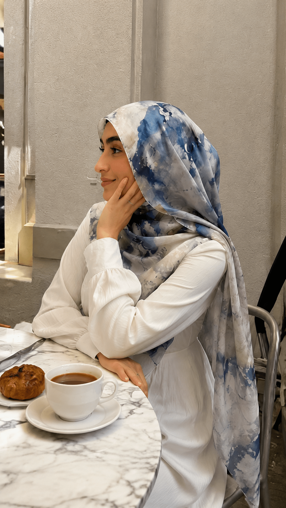 RY119 White Grey Blue Gold Abstract Oil Paint Hijab Shawl – Impressionist Women's Head Scarf (80×180cm) - Raya