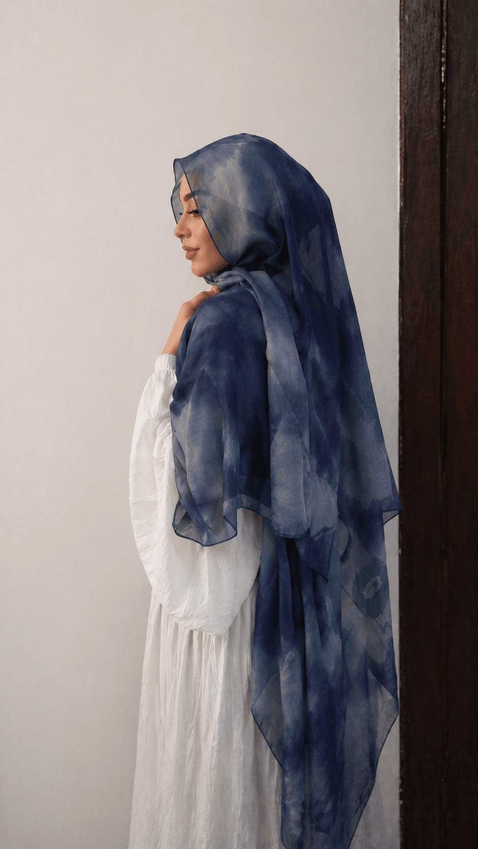 RY12 Navy Blue Abstract Watercolor Hijab Shawl – Sheer Ink Circle Print Women's Head Scarf (80×180cm) - Raya