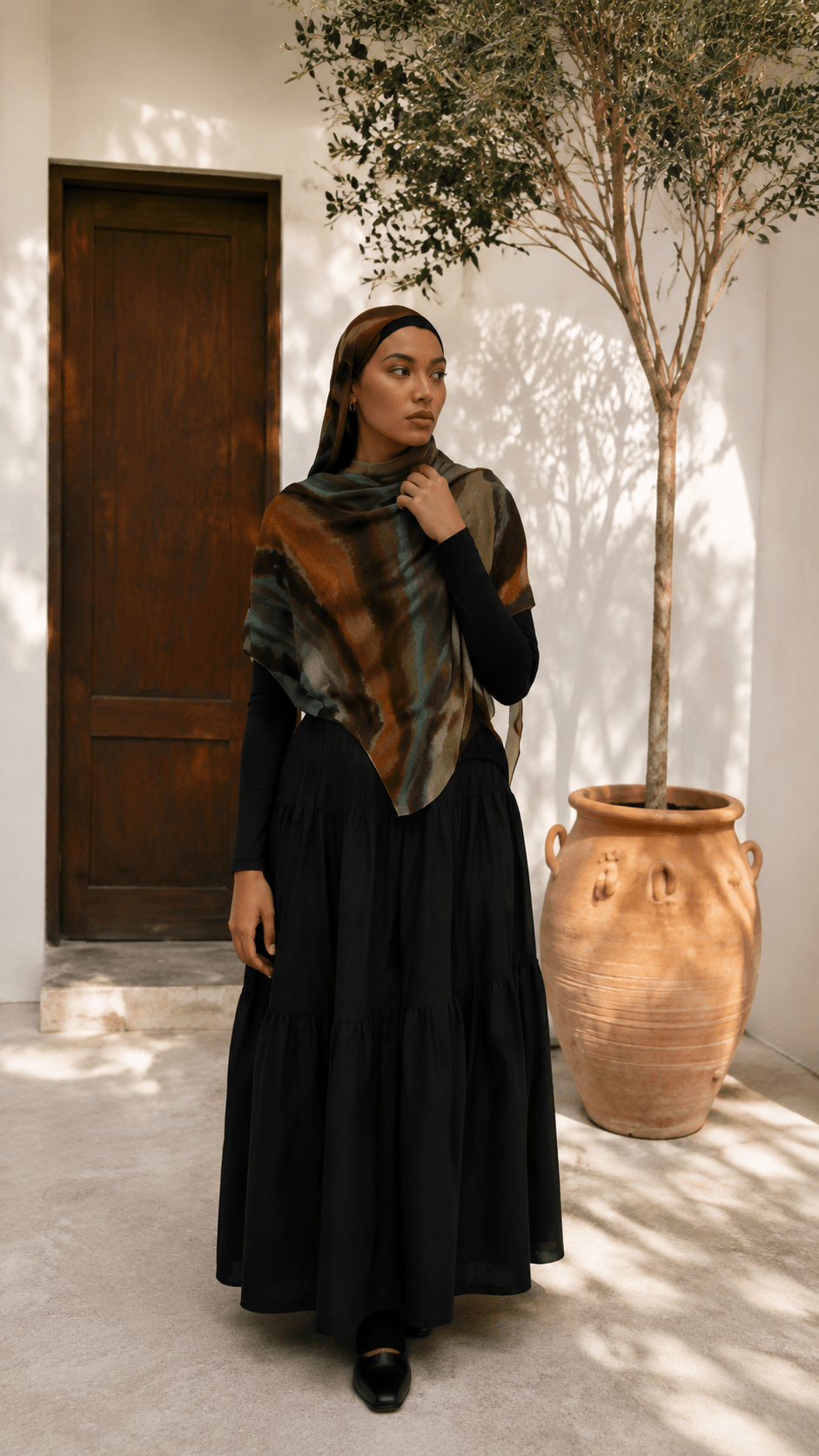 RY139 Olive Green Caramel Brown White Oil Paint Stripe Hijab Shawl – Abstract Women's Head Scarf (80×180cm) - Raya