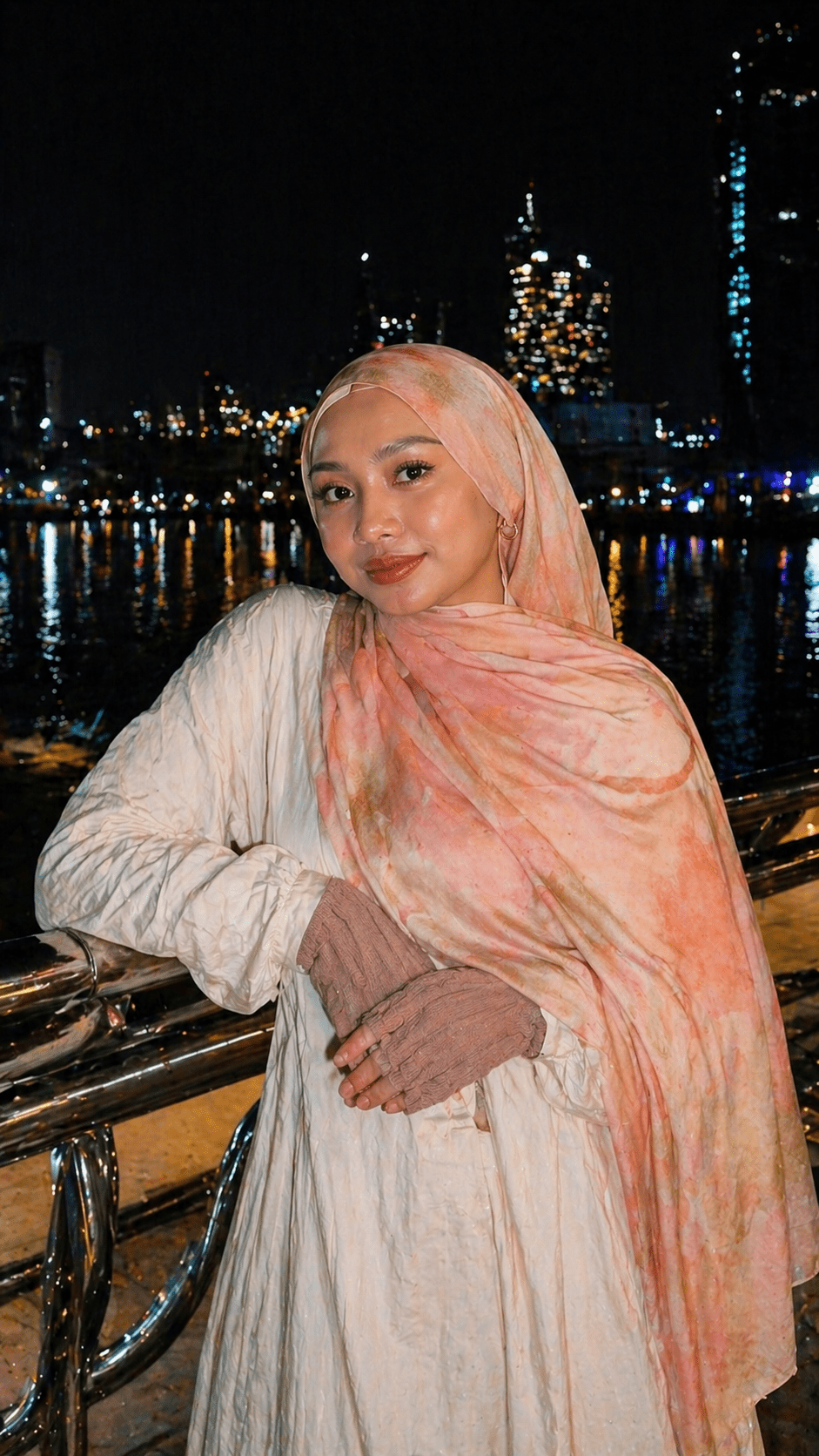 RY14 Blush Marble Watercolor Hijab Shawl – Warm Nude Pink Women's Head Scarf (80×180cm) - Raya