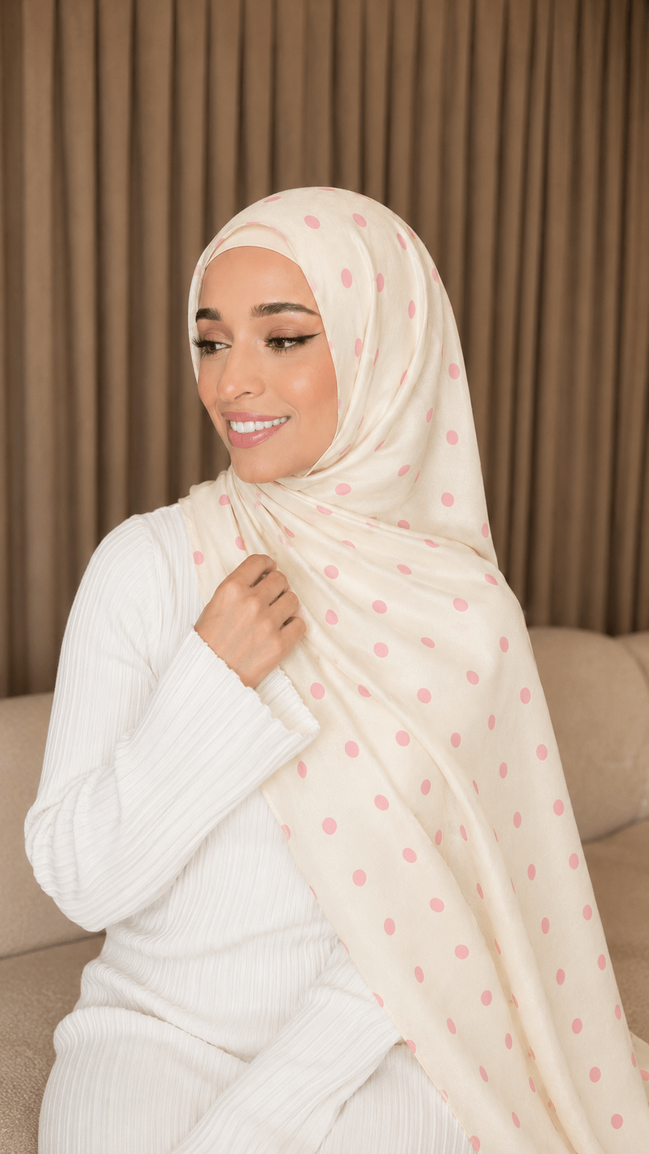 RY238 Cream Pink Polka Dot Cotton Jersey Hijab Scarf – Soft Stretch Breathable Headscarf - Raya