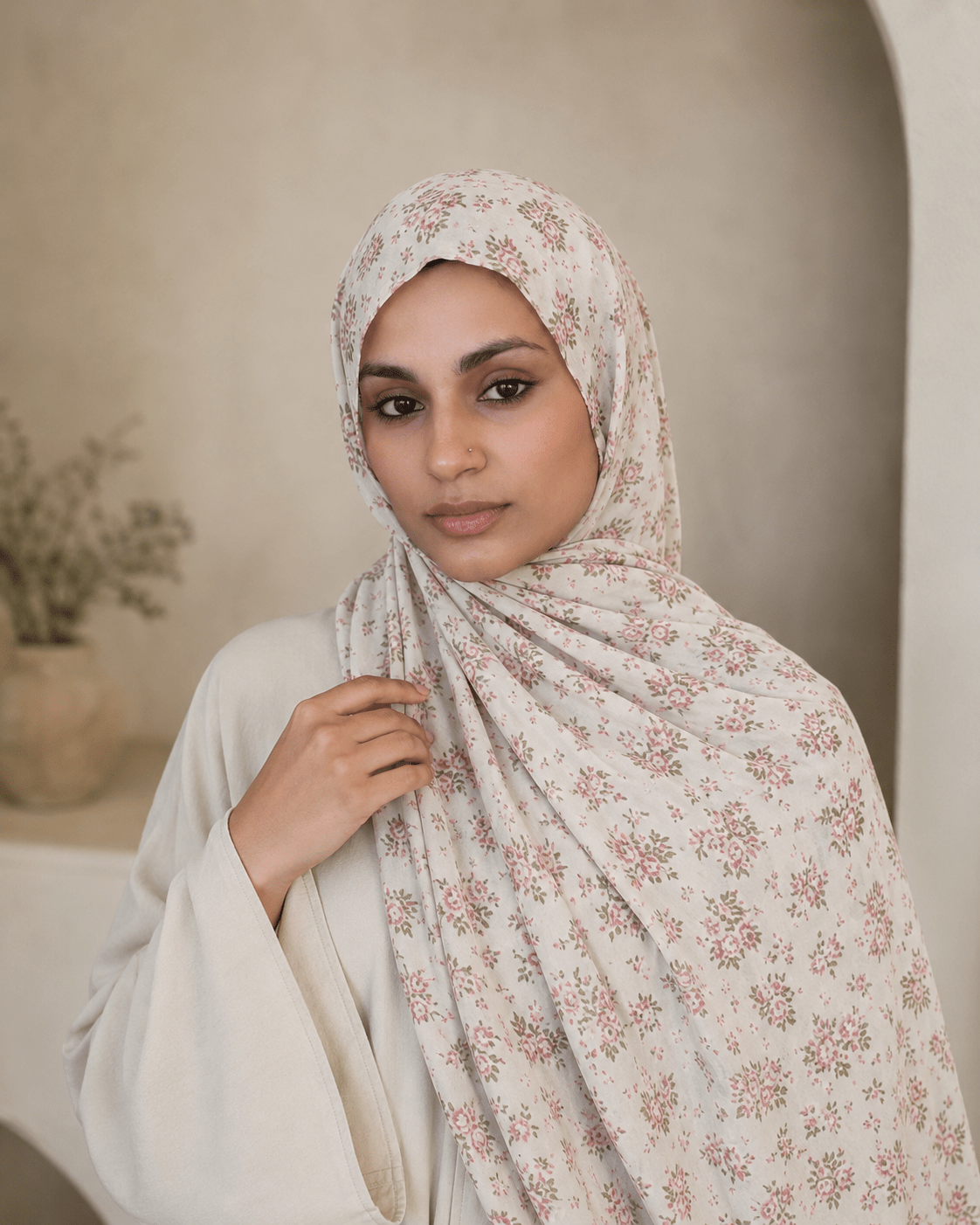 RY401 Ivory Rose Floral Printed Cotton Hijab – Soft Lightweight Scarf - Raya