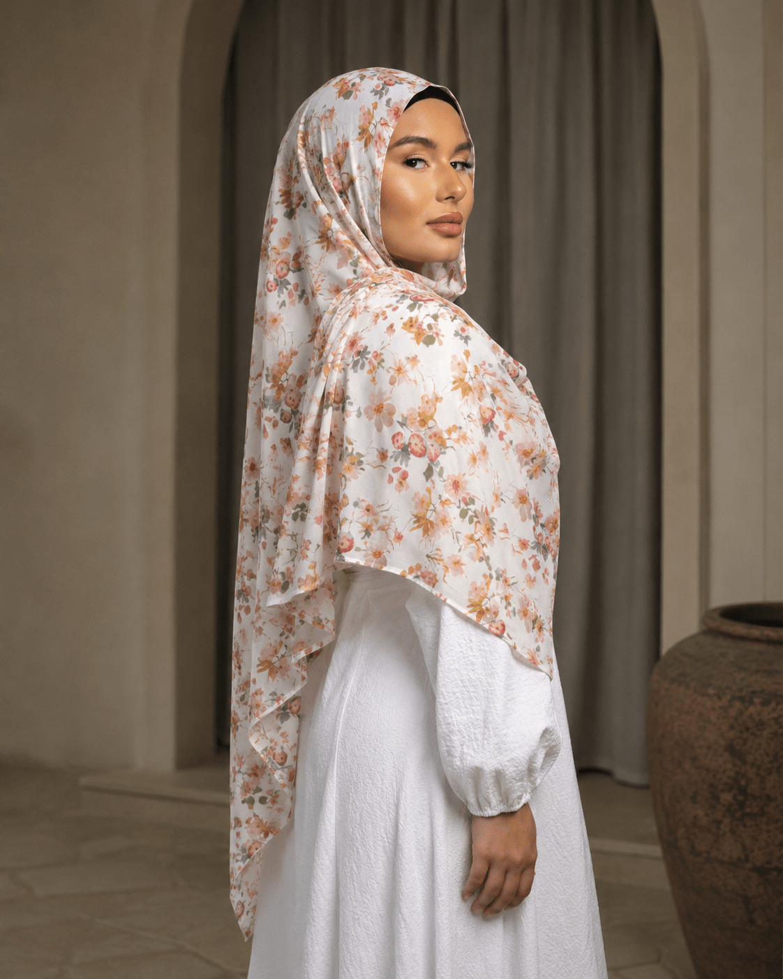 RY402 Ivory Wildflower Printed Cotton Hijab – Lightweight Floral Scarf - Raya