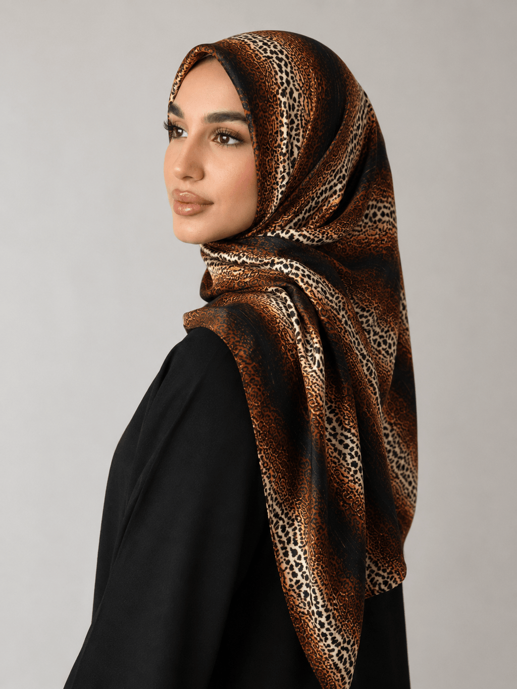 RY432 Leopard Gradient Mercerized Cotton Jersey Hijab – Soft Stretch Scarf - Raya