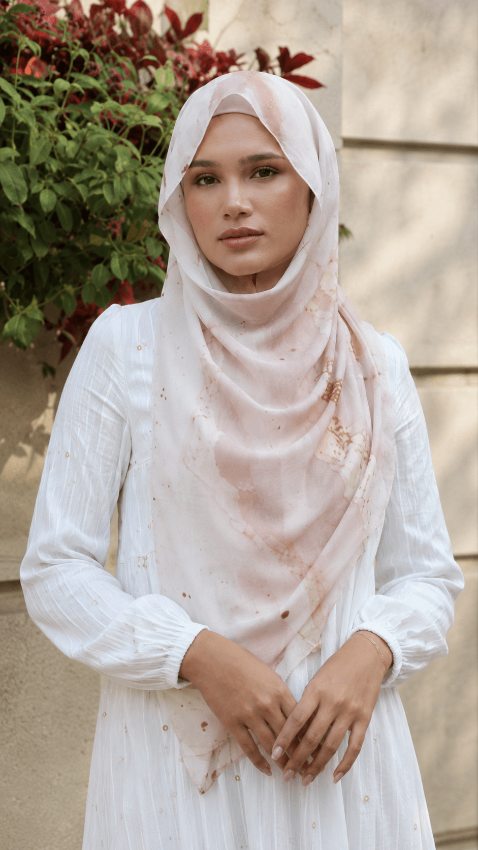 RY60 Ivory White Gold Stardust Hijab Shawl – Watercolor Speckle Women's Head Scarf (80×180cm) - Raya