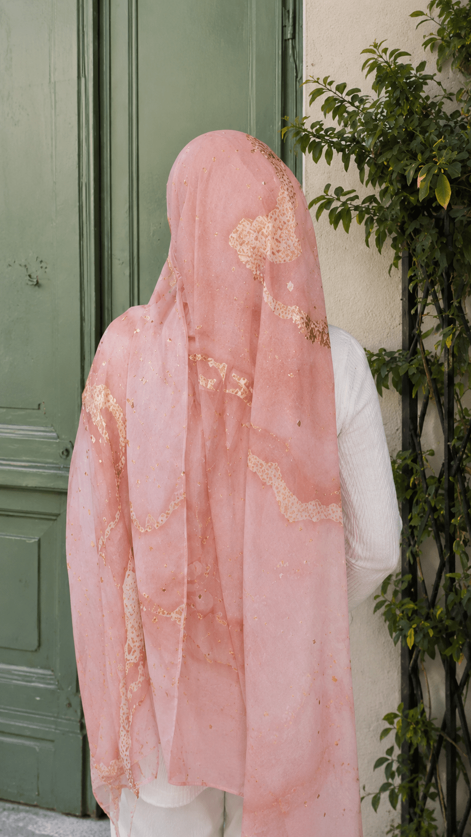 RY67 Blush Pink Rose Gold Foil Marble Hijab Shawl – Stardust Watercolor Women's Head Scarf (80×180cm) - Raya